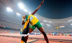 开云体育-赛道与绿茵的交响，当F1争冠夜遇见福登的证明