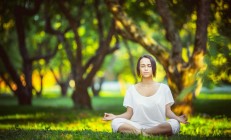 开云体育入口-冰山与火焰的抉择，2026世界杯A组，挪威破冰擒丹麦，格列兹曼演绎绝境中的孤勇