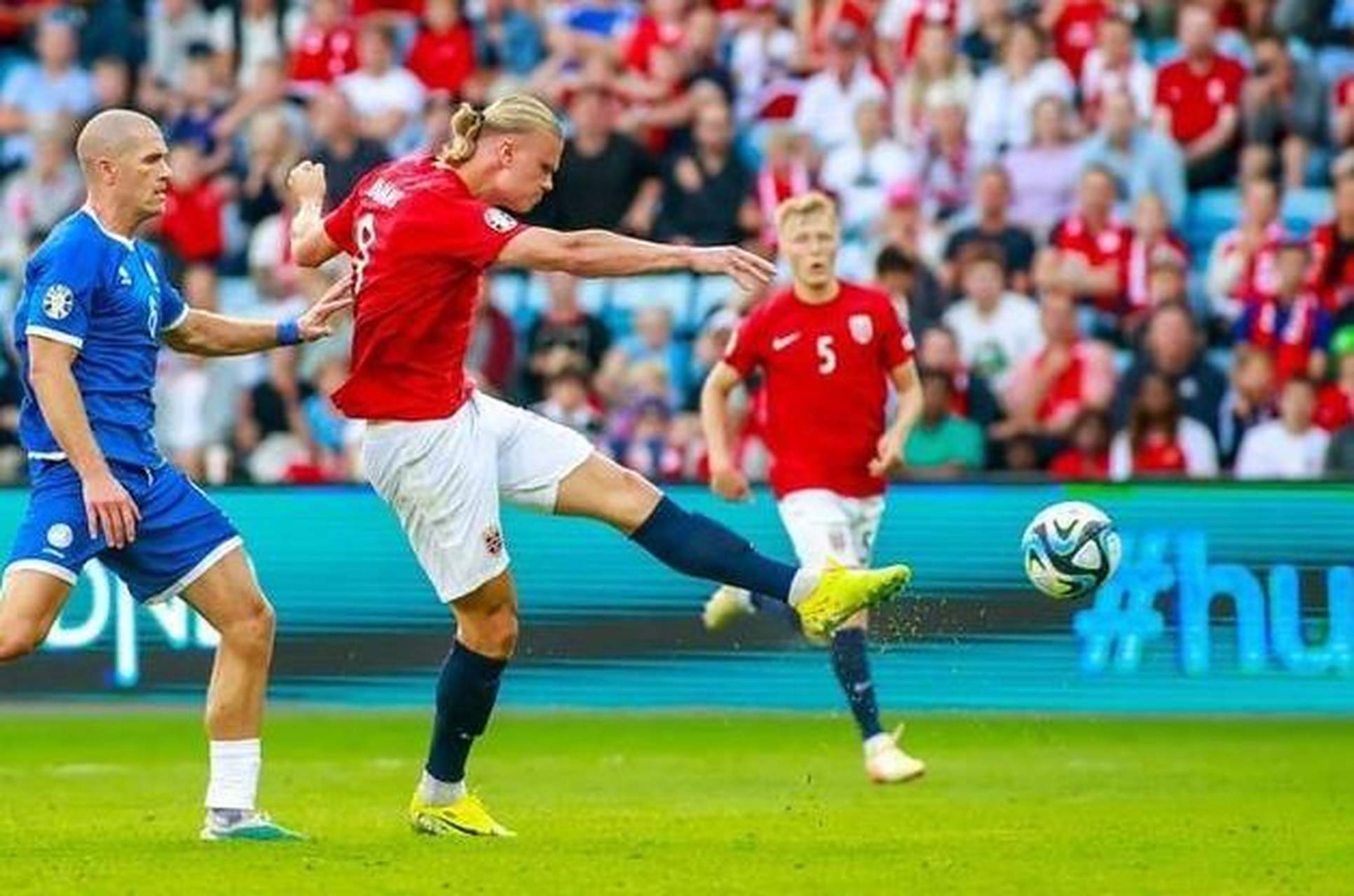 关于塞浦路斯队防线漏洞，挡不住欧预赛的信息