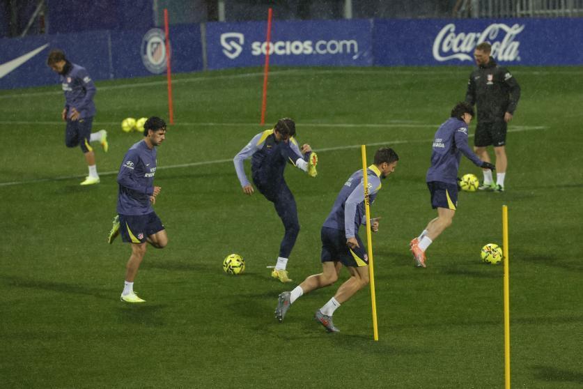 球队训练备战情况,战术推演 球队训练备战情况,战术推演