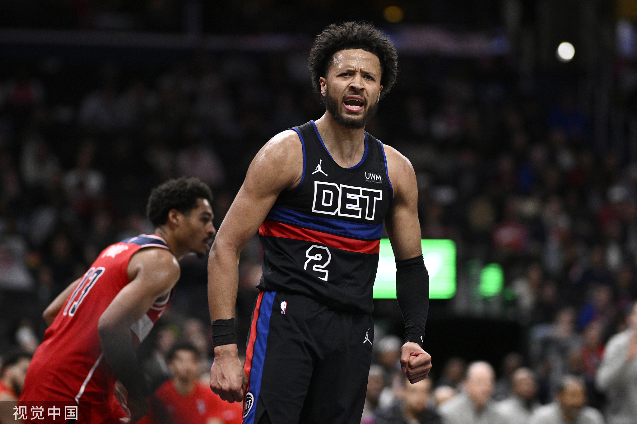 火箭客场险胜奇才，豪取两连胜