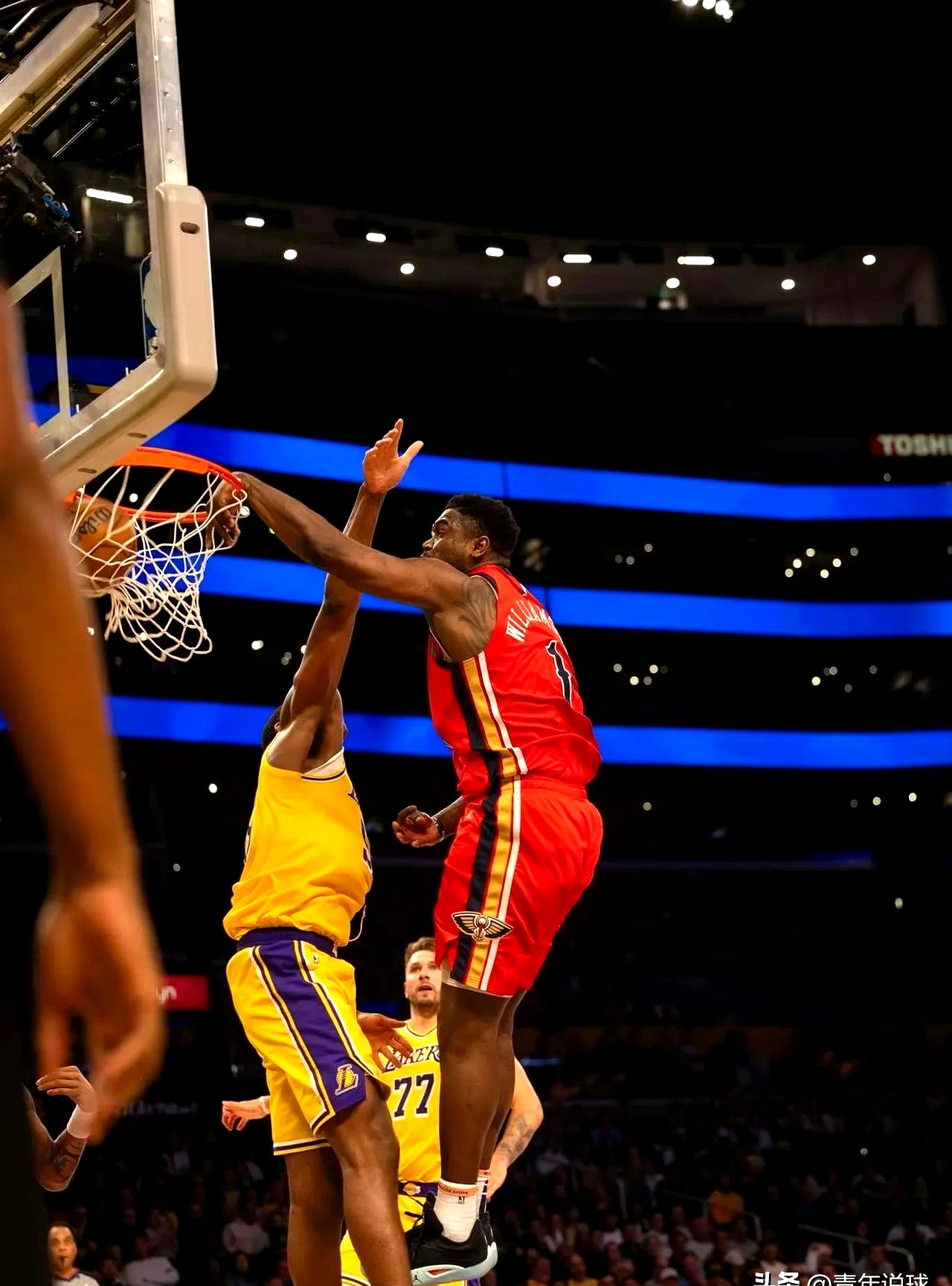 关于开拓者客场成功，取得对手主场胜利的信息