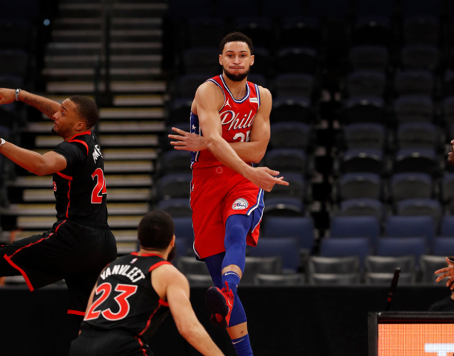 猛龙爆冷德国男篮，萨姆·米切尔三分雨点燃全场的简单介绍