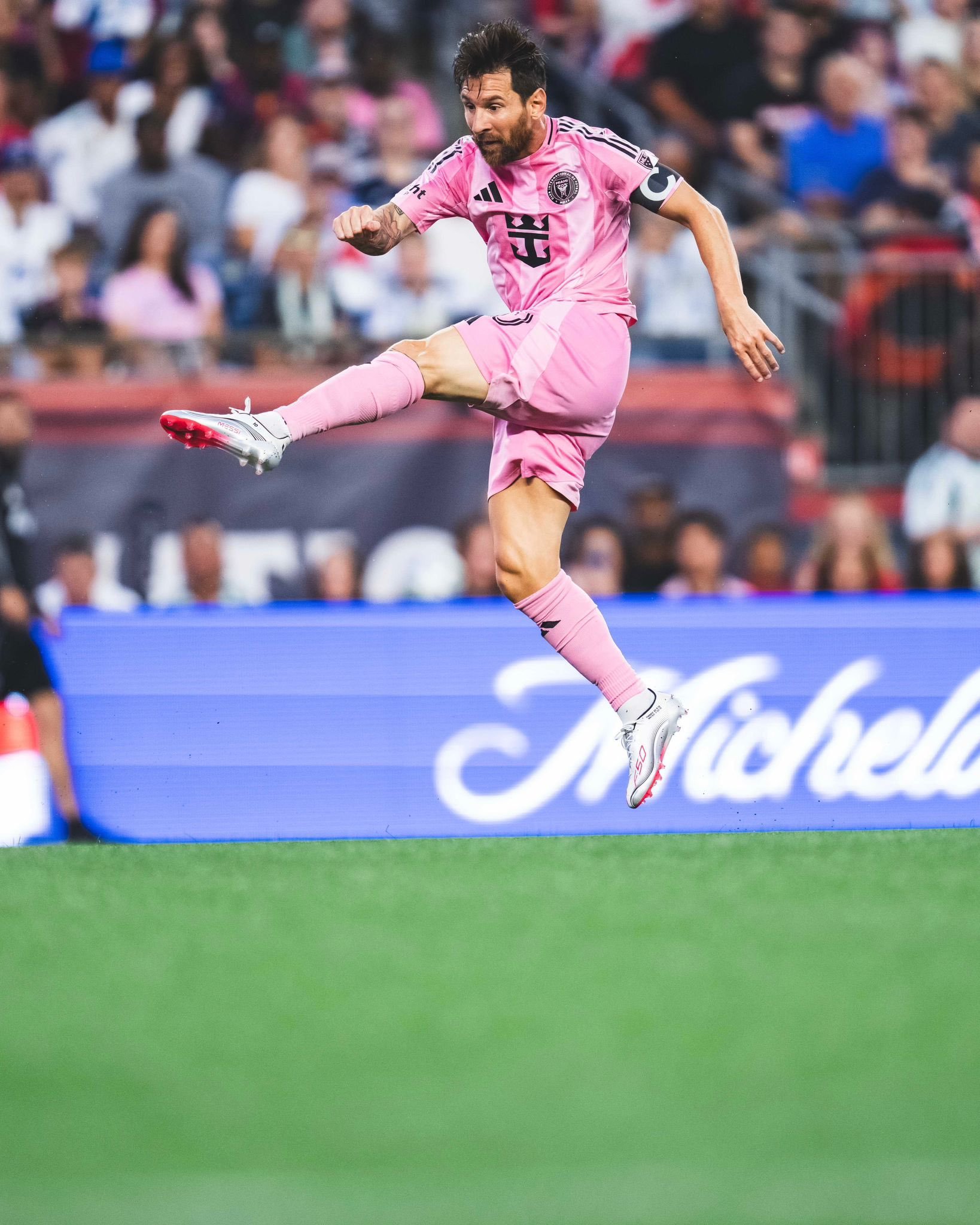 美国翻盘曼城,梅西高光表现 美国翻盘曼城,梅西高光表现