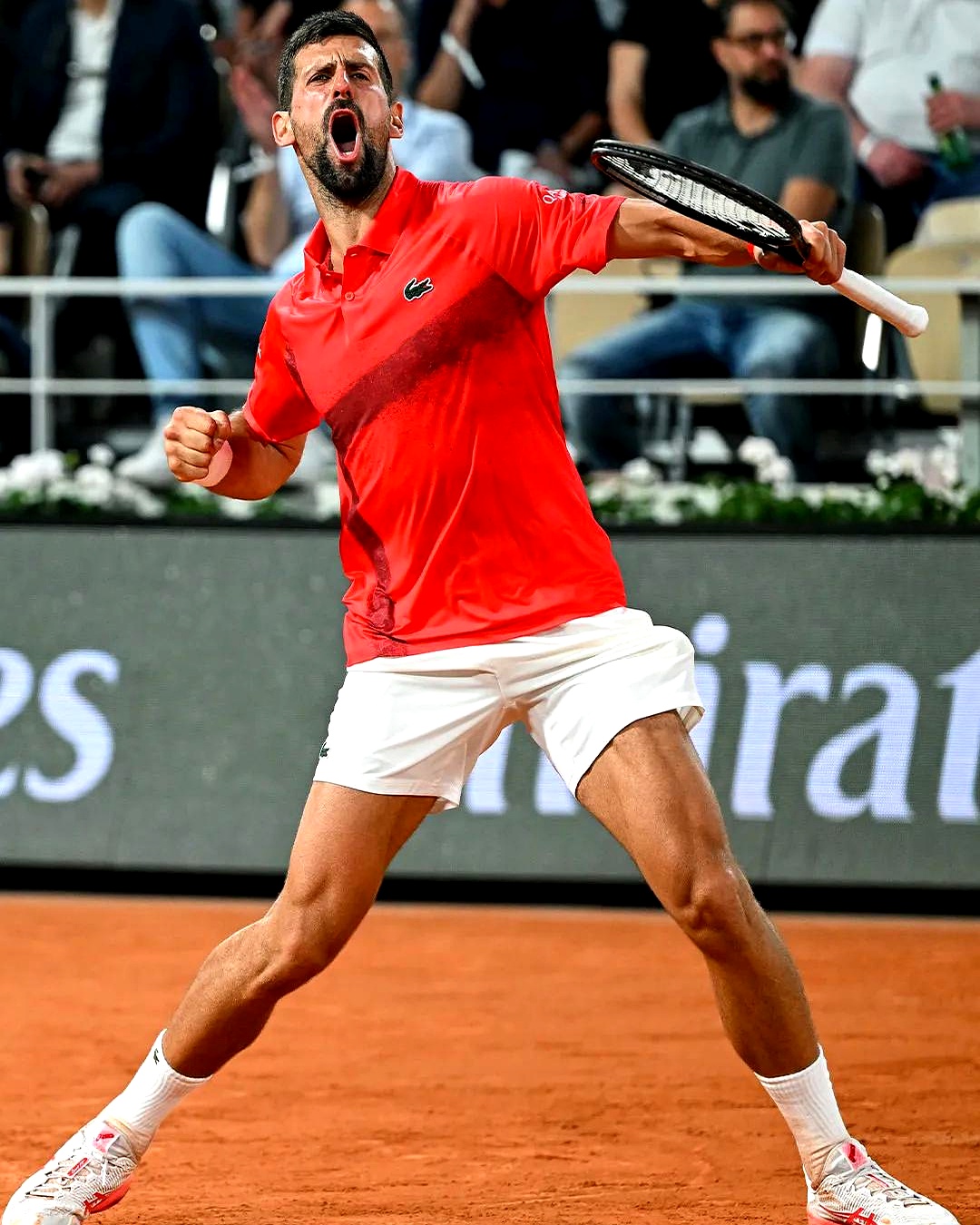 关于年终总决赛横扫ATP总决赛，德约科维奇点燃赛场的信息