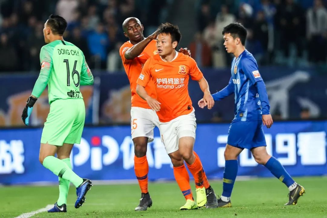 武汉卓尔主场惨败江苏苏宁,遭遇困境的简单介绍 武汉卓尔主场惨败江苏苏宁,遭遇困境的简单介绍