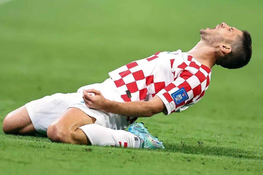 关于比利时逆转克罗地亚，阿什拉夫状态火热的信息