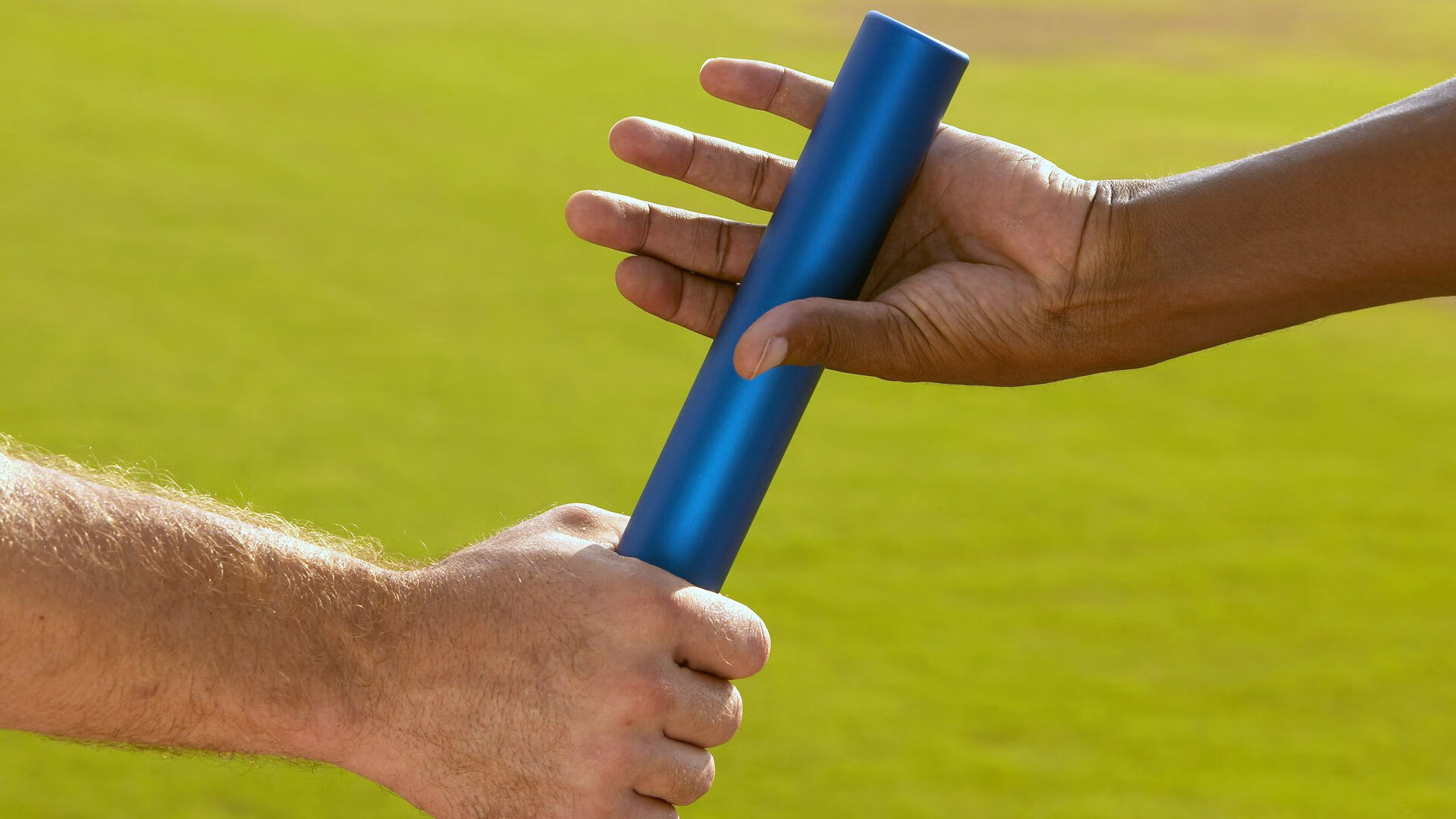 楚阿梅尼连续得分拉开差距，洪都拉斯对阵美国上演逆转好戏